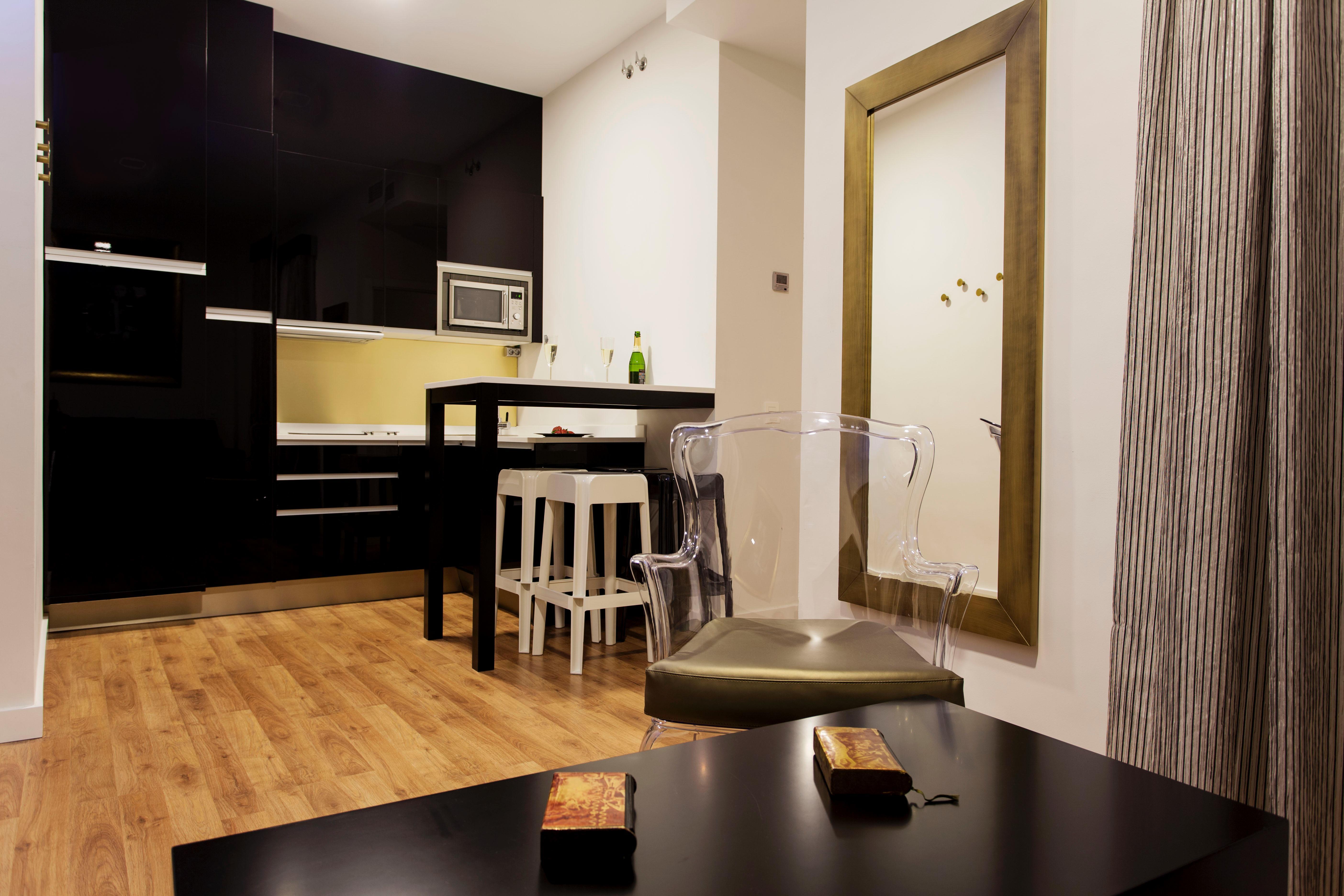 Picasso Apartment *